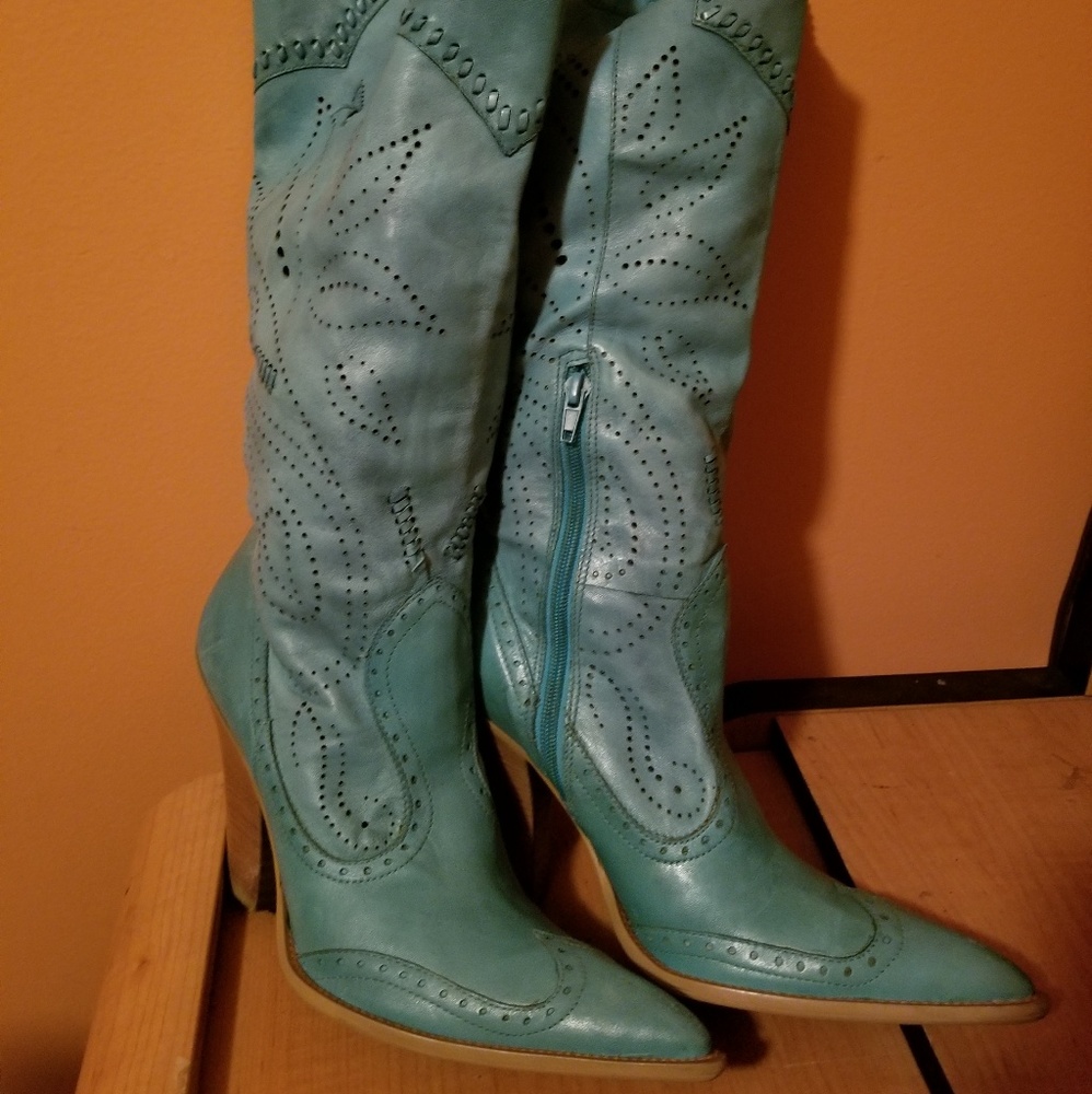 Cowboy boots